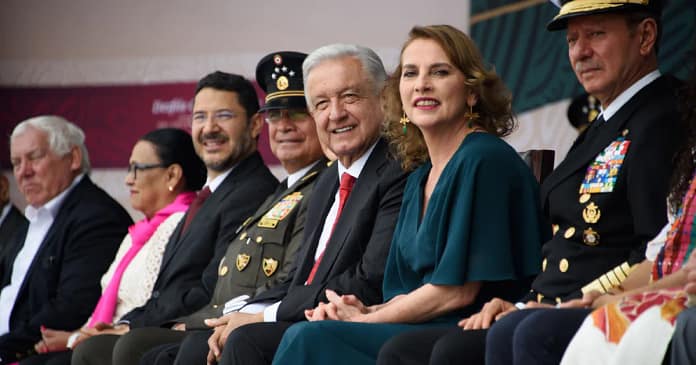 Beatriz Gutiérrez Müller se mudó a Madrid, España, según reportó el diario ABC. Foto: Facebook Beatriz Gutiérrez Müller